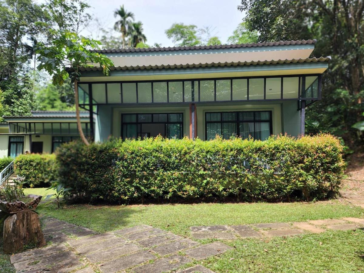 Snapper House Hotel Khao Lak Exterior photo